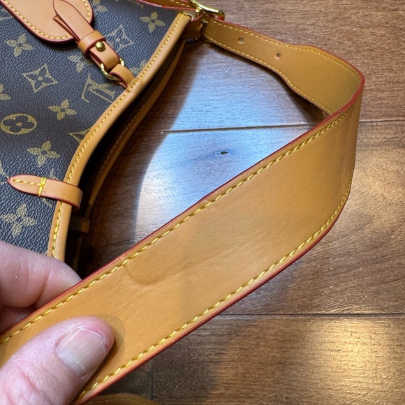 Designer Inspired Classic Monogram Shoulder Bag in Brown and Tan - Picture 12 of 16